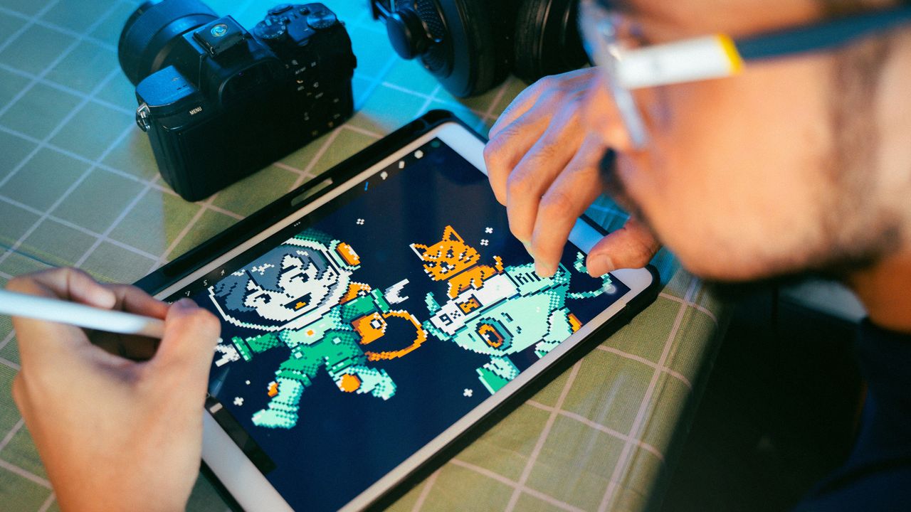 Mascot & Character Digitizing